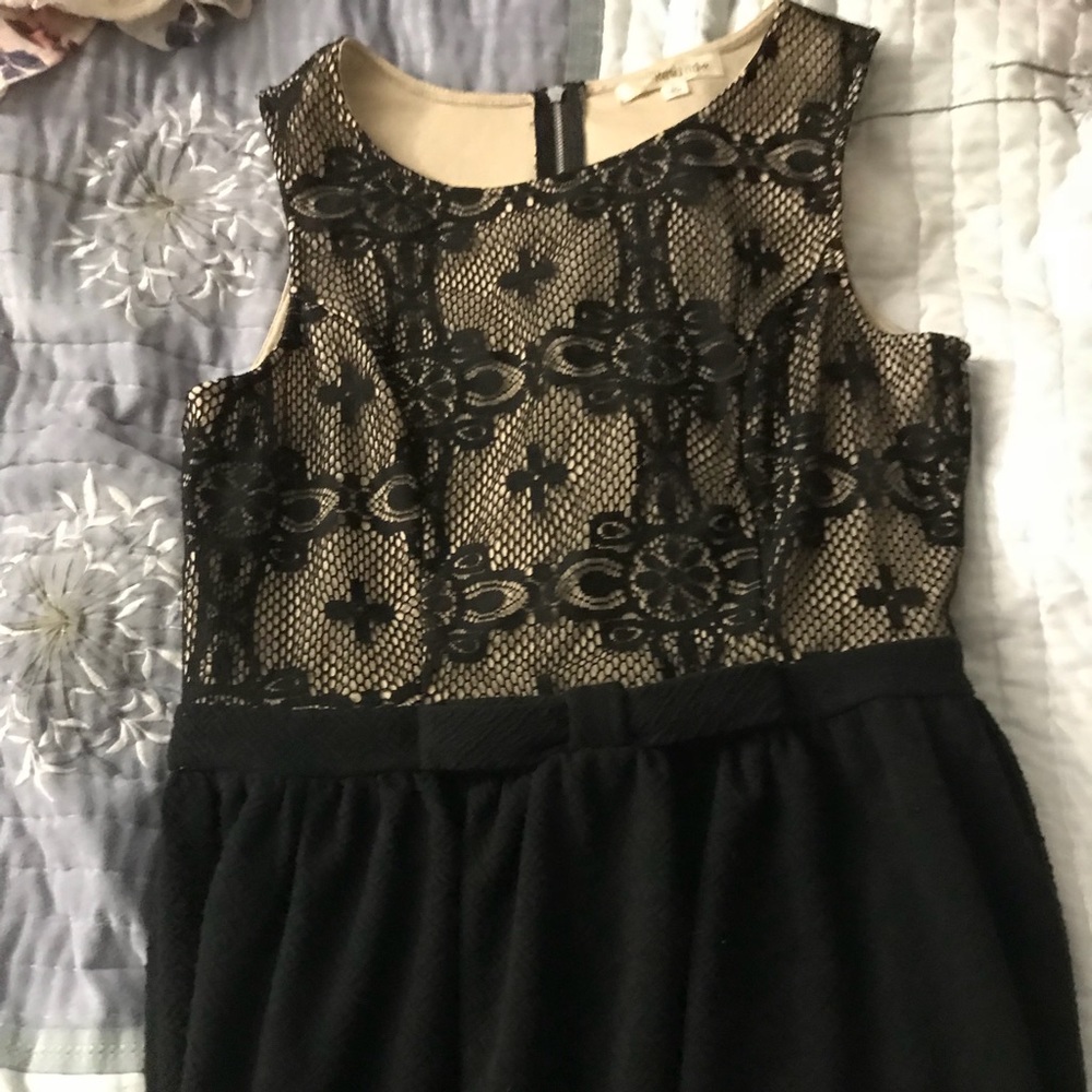 Black and Cream bowed dress
